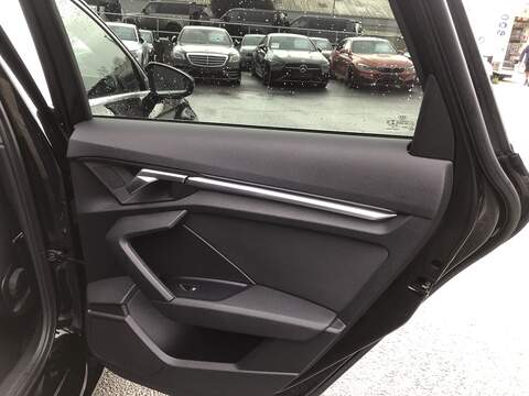 Audi A3 TFSI Sport - U2012