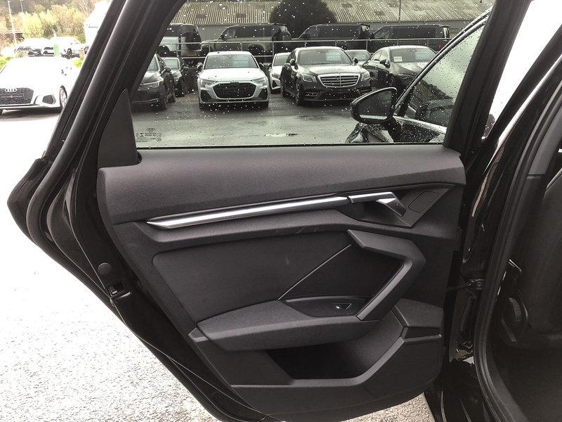 Audi A3 TFSI Sport - U2012