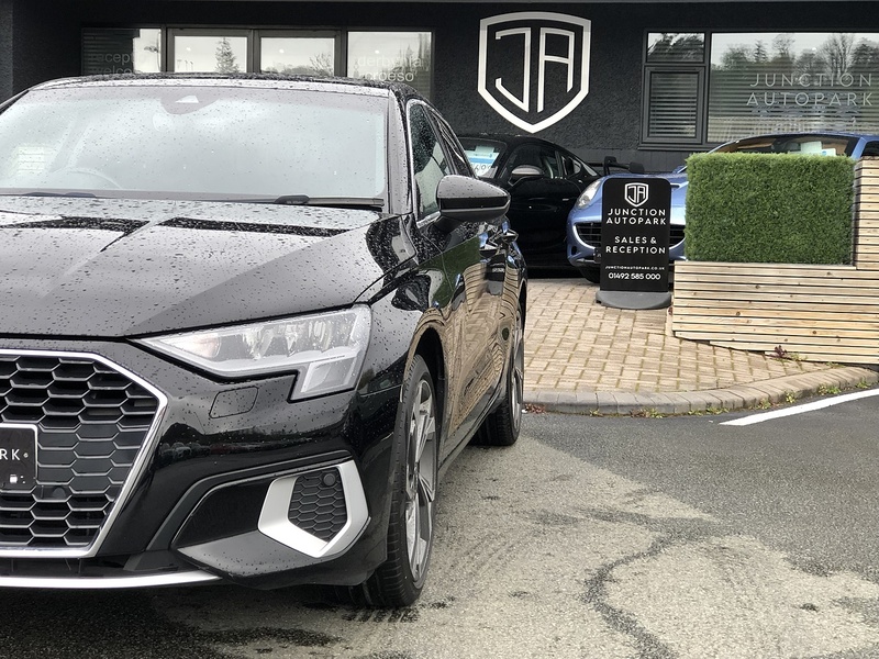 Audi A3 TFSI Sport - U2012