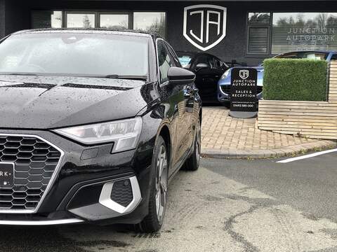 Audi A3 TFSI Sport - U2012