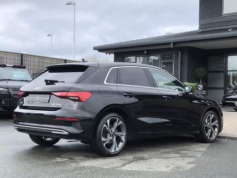 Audi A3 TFSI Sport - U2012