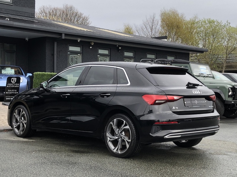 Audi A3 TFSI Sport - U2012