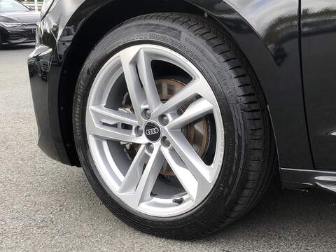 Audi A1 TFSI S line - U2013