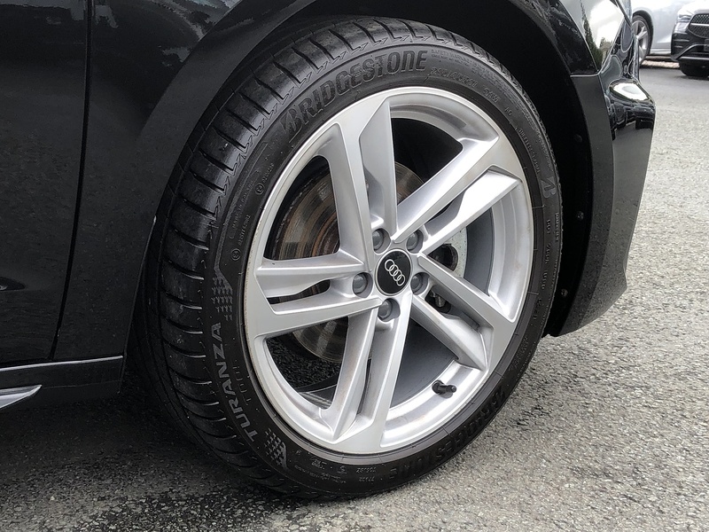 Audi A1 TFSI S line - U2013
