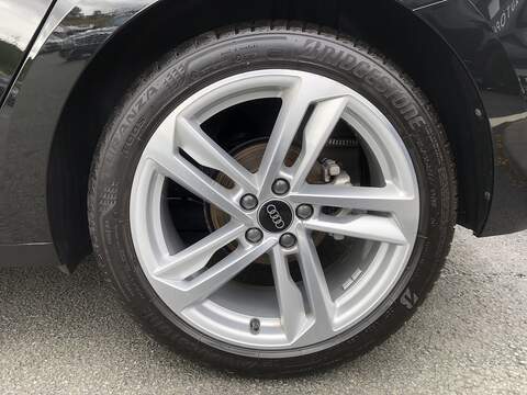 Audi A1 TFSI S line - U2013