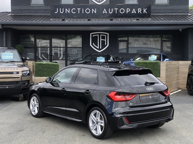 Audi A1 TFSI S line - U2013
