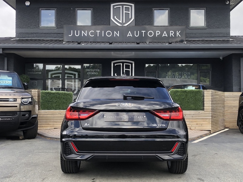 Audi A1 TFSI S line - U2013