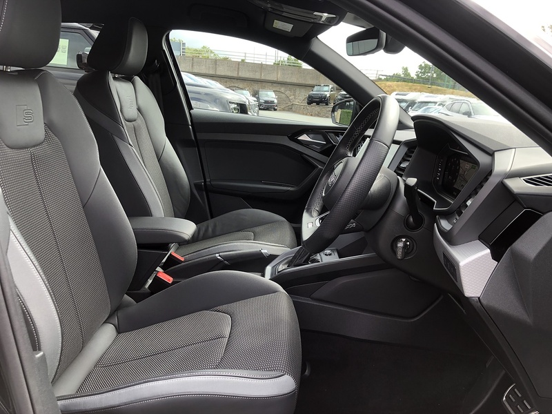 Audi A1 TFSI S line - U2013