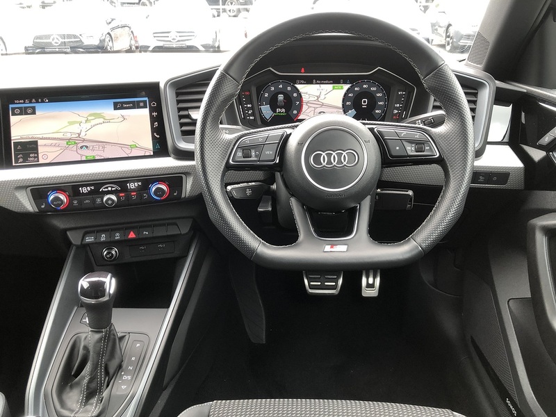 Audi A1 TFSI S line - U2013