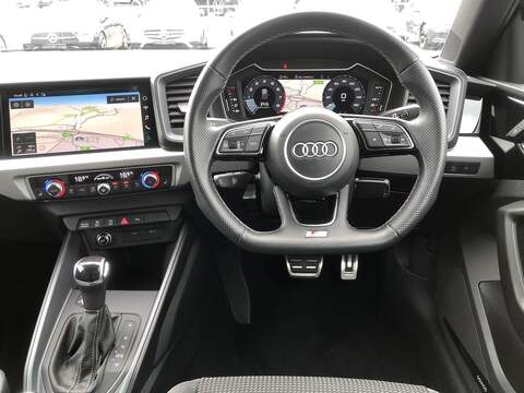 Audi A1 TFSI S line - U2013