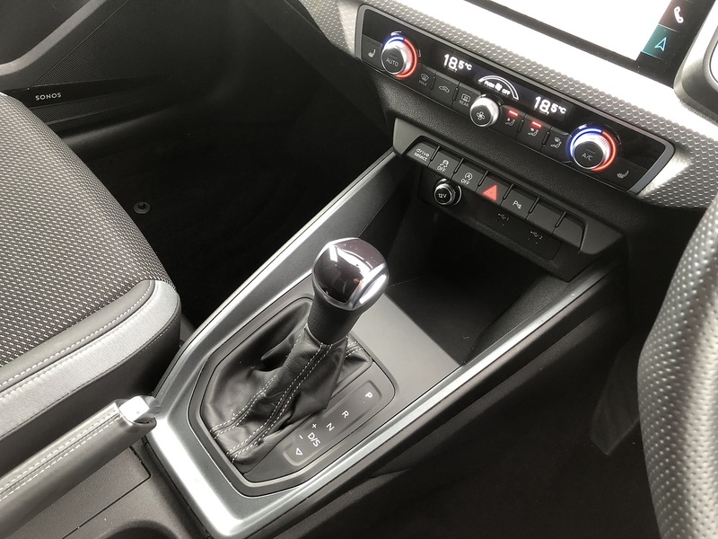 Audi A1 TFSI S line - U2013