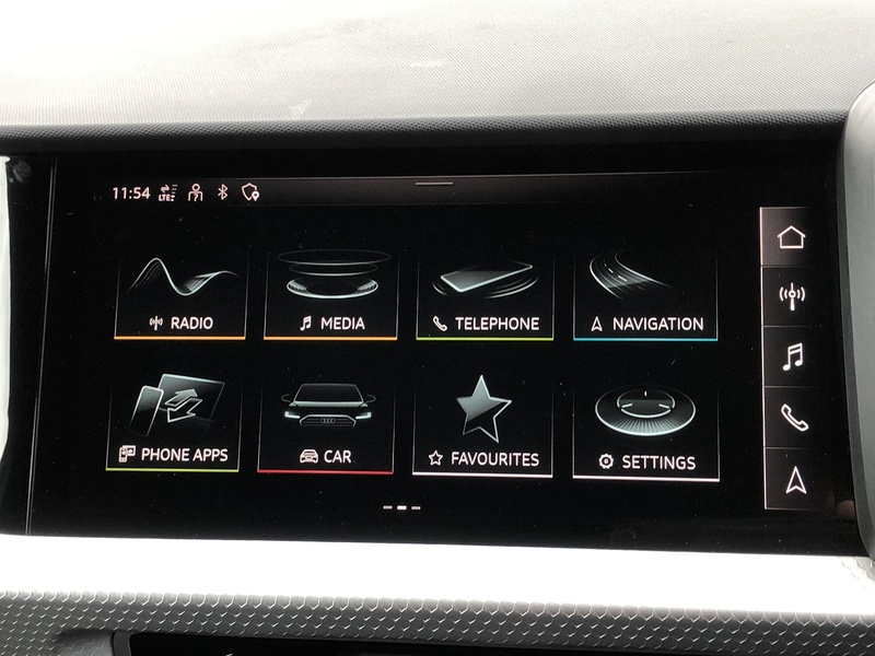 Audi A1 TFSI S line - U2013