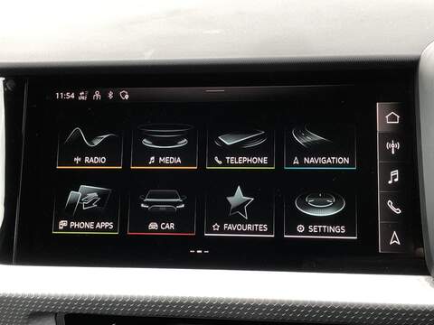 Audi A1 TFSI S line - U2013