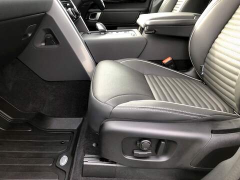 Land Rover Discovery D300 MHEV R-Dynamic HSE - U2017