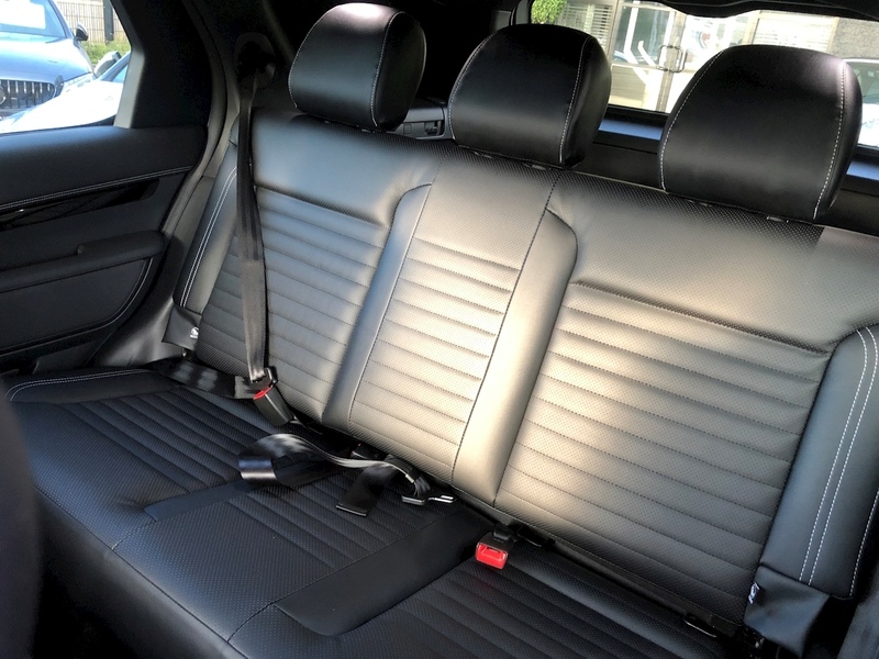 Land Rover Discovery D300 MHEV R-Dynamic HSE - U2017