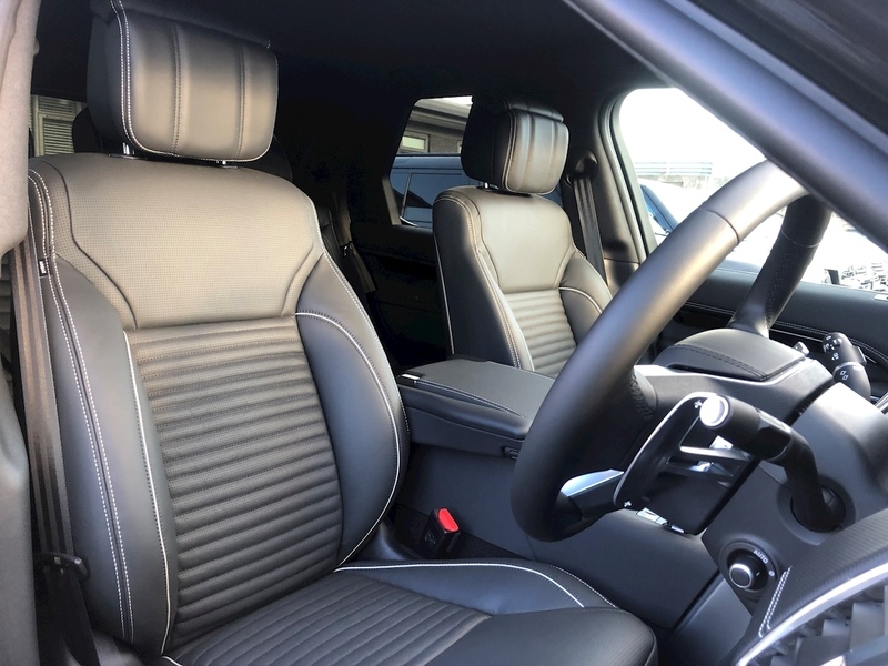 Land Rover Discovery D300 MHEV R-Dynamic HSE - U2017