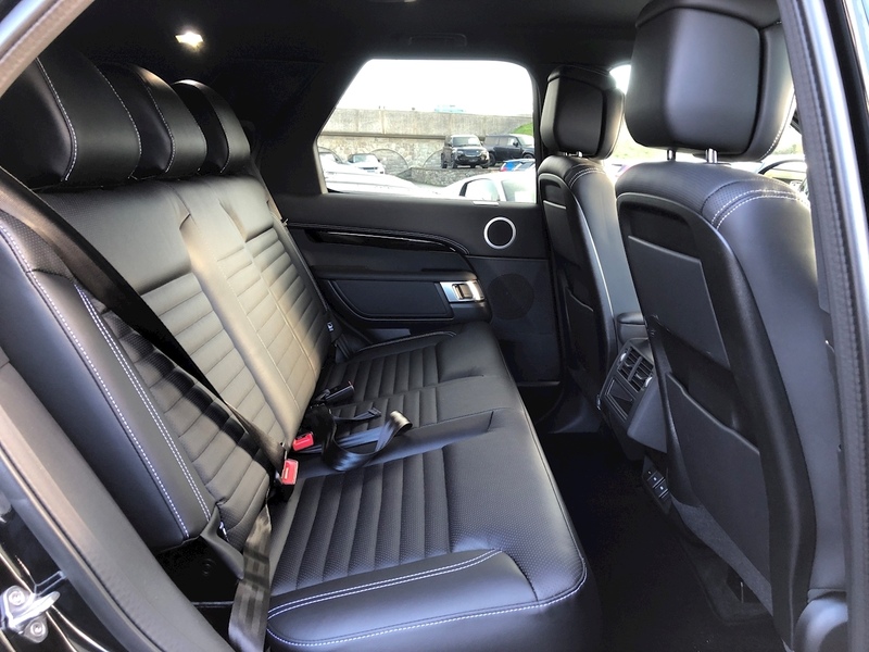 Land Rover Discovery D300 MHEV R-Dynamic HSE - U2017
