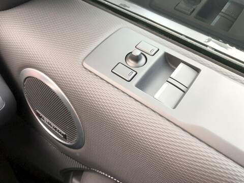 Land Rover Discovery D300 MHEV R-Dynamic HSE - U2017