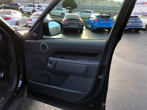 Land Rover Discovery D300 MHEV R-Dynamic HSE - U2017