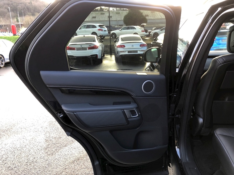 Land Rover Discovery D300 MHEV R-Dynamic HSE - U2017