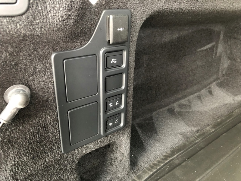 Land Rover Discovery D300 MHEV R-Dynamic HSE - U2017
