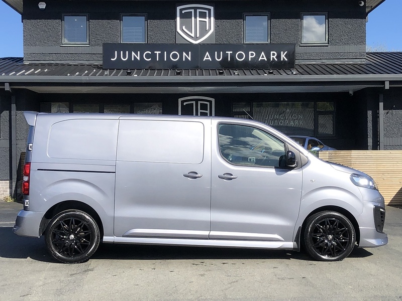 Vauxhall Vivaro Turbo D 3100 GS - U2022