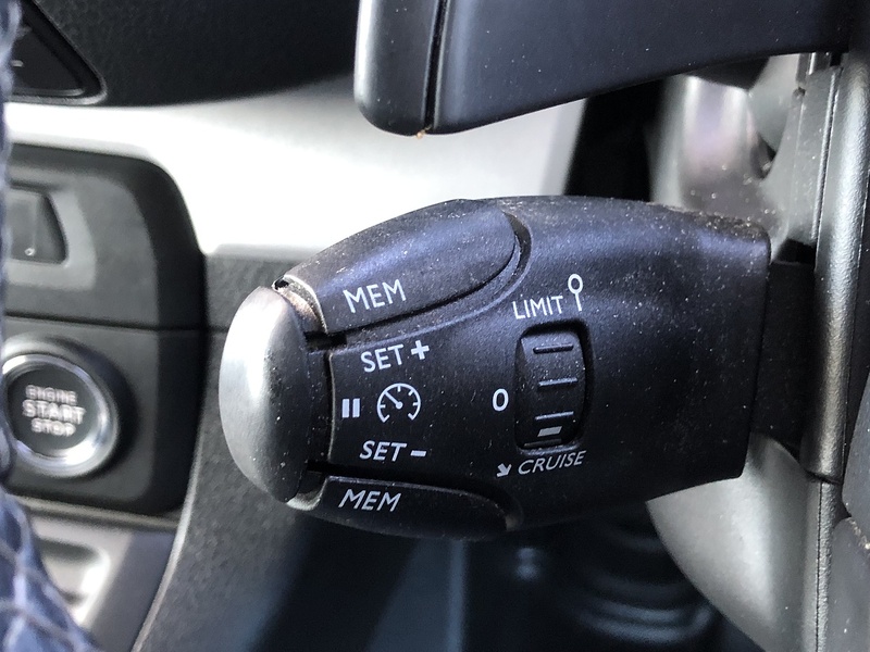Vauxhall Vivaro Turbo D 3100 GS - U2022
