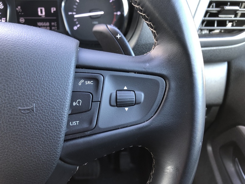 Vauxhall Vivaro Turbo D 3100 GS - U2022
