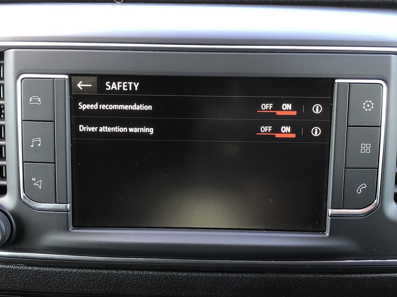 Vauxhall Vivaro Turbo D 3100 GS - U2022