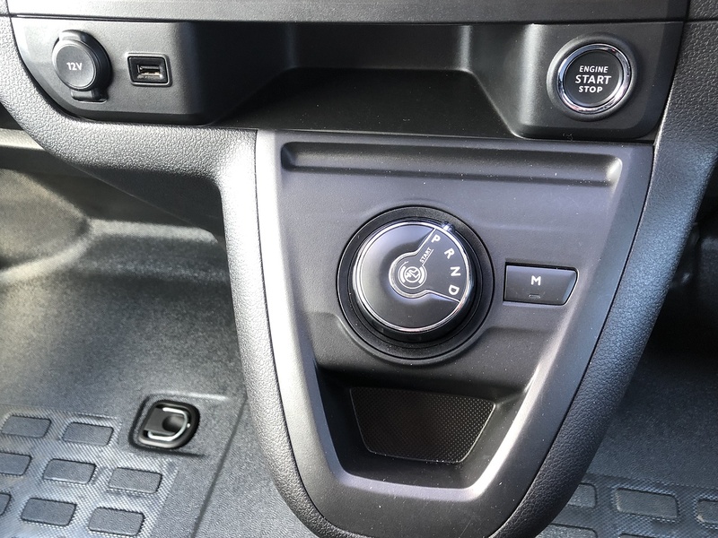 Vauxhall Vivaro Turbo D 3100 GS - U2022