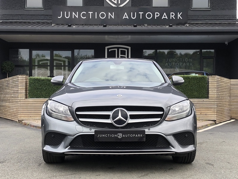 Mercedes-Benz C Class C220d SE - U2025
