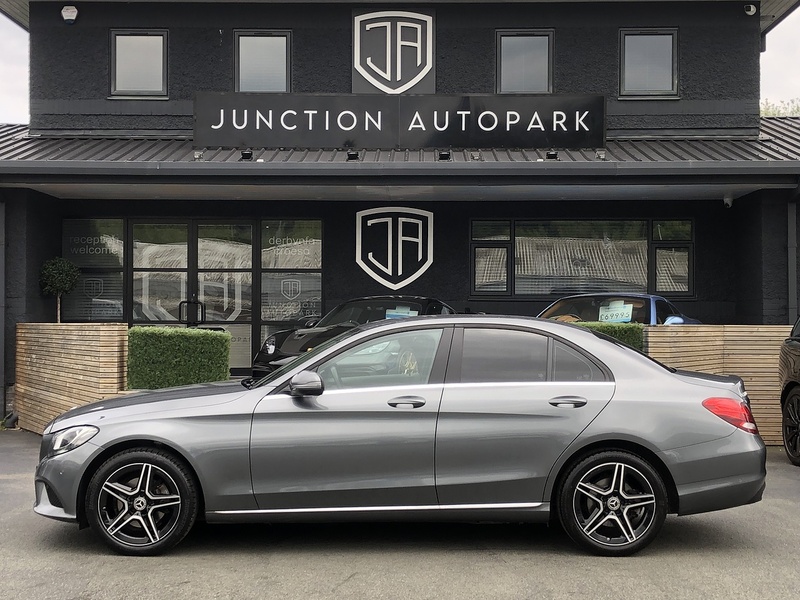 Mercedes-Benz C Class C220d SE - U2025