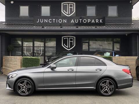 Mercedes-Benz C Class C220d SE - U2025