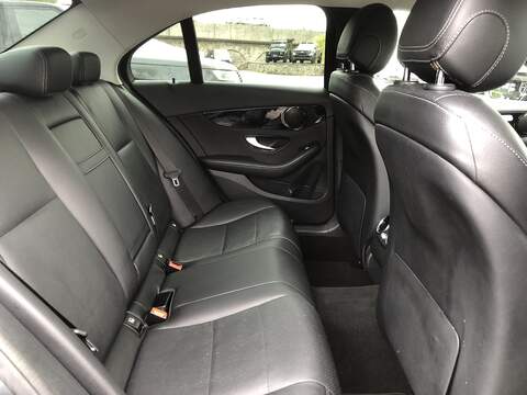 Mercedes-Benz C Class C220d SE - U2025