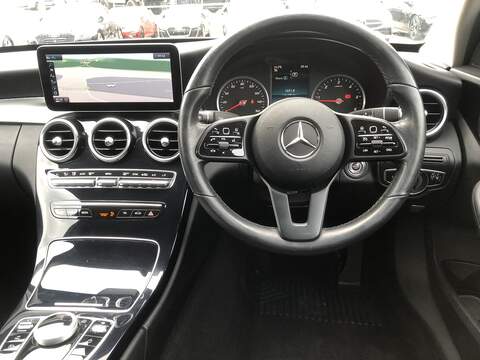Mercedes-Benz C Class C220d SE - U2025