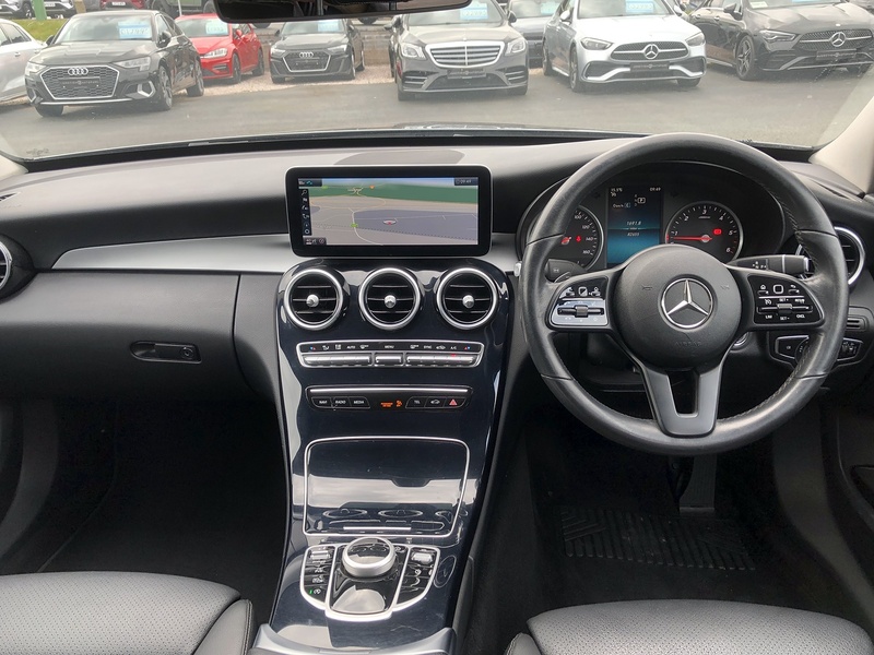 Mercedes-Benz C Class C220d SE - U2025