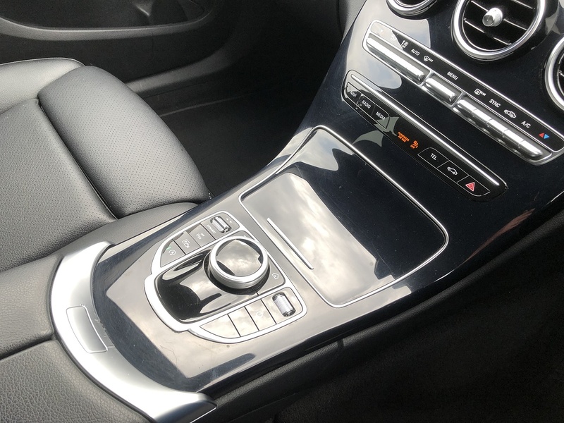 Mercedes-Benz C Class C220d SE - U2025