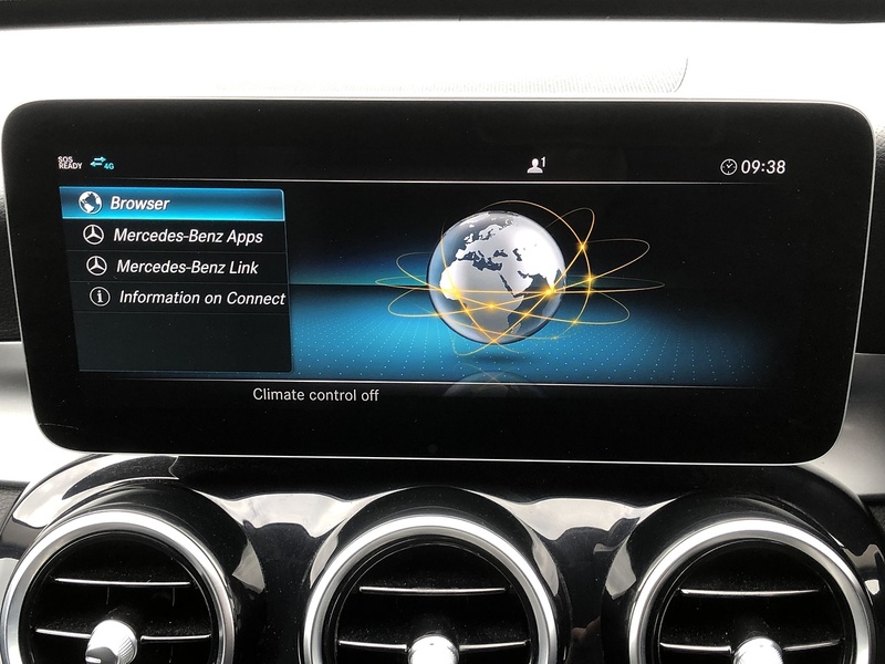 Mercedes-Benz C Class C220d SE - U2025