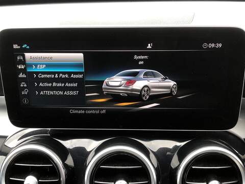 Mercedes-Benz C Class C220d SE - U2025