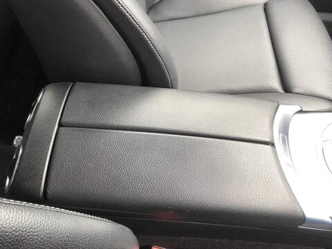 Mercedes-Benz C Class C220d SE - U2025