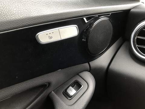 Mercedes-Benz C Class C220d SE - U2025