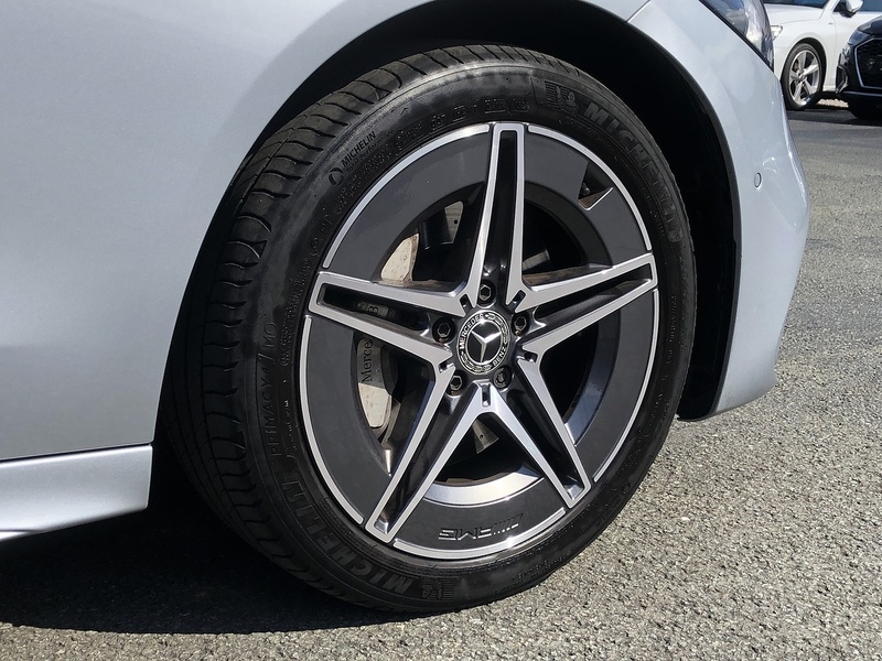 Mercedes-Benz C Class C300e AMG Line - U2027