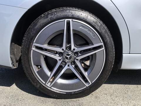 Mercedes-Benz C Class C300e AMG Line - U2027