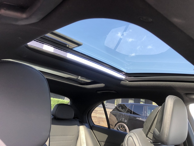 Mercedes-Benz C Class C300e AMG Line - U2027