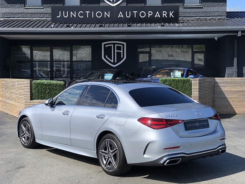 Mercedes-Benz C Class C300e AMG Line - U2027