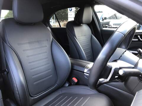 Mercedes-Benz C Class C300e AMG Line - U2027