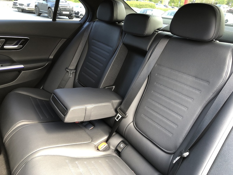 Mercedes-Benz C Class C300e AMG Line - U2027