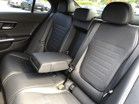 Mercedes-Benz C Class C300e AMG Line - U2027