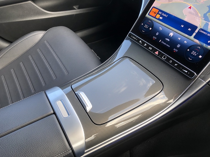 Mercedes-Benz C Class C300e AMG Line - U2027
