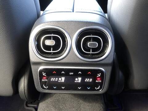 Mercedes-Benz C Class C300e AMG Line - U2027